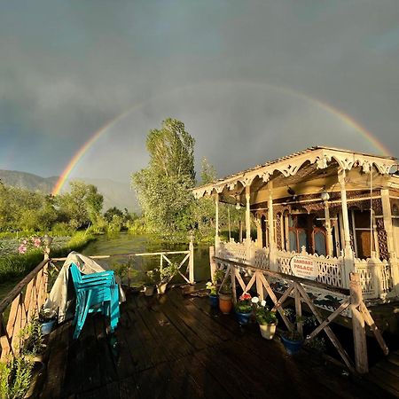 Houseboat Zaindari Palace Srīnagar エクステリア 写真