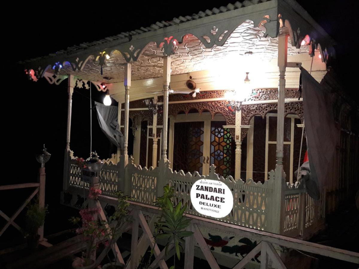 Houseboat Zaindari Palace Srīnagar エクステリア 写真